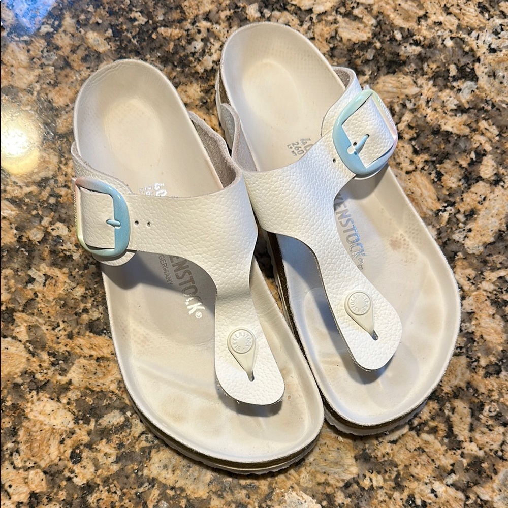 Birkenstock Cream Thong Sandals sz 40